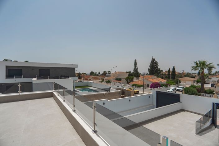 Image No.22-3 Bed Villa for sale