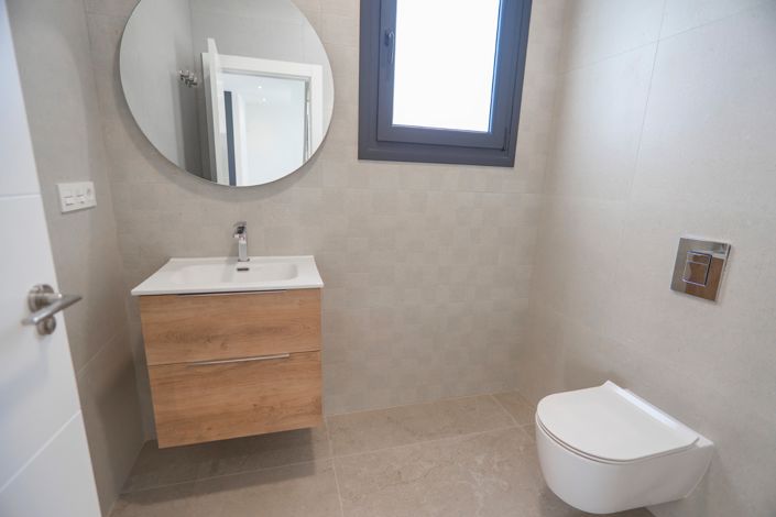 Image No.28-3 Bed Villa for sale