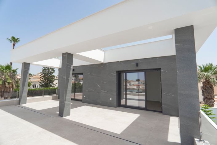 Image No.34-3 Bed Villa for sale