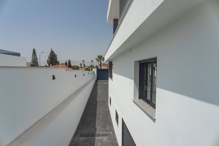 Image No.39-3 Bed Villa for sale