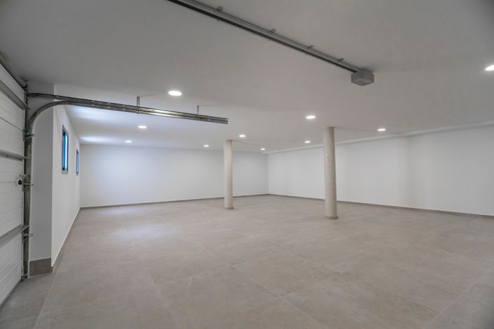 Image No.40-3 Bed Villa for sale