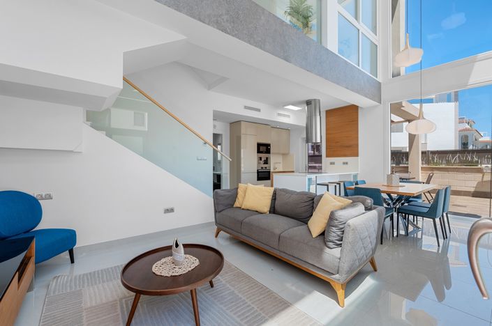 Image No.5-3 Bed Villa for sale