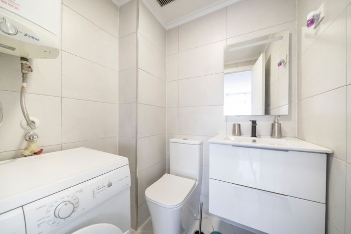 Image No.12-2 Bed Apartment for sale