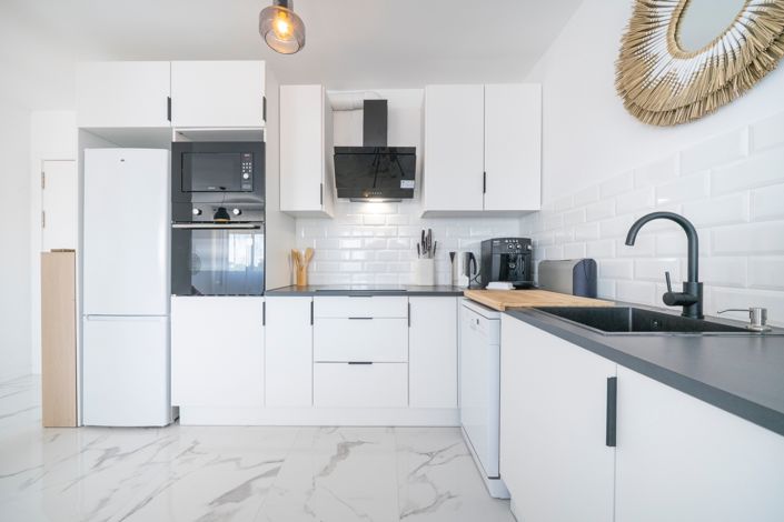 Image No.9-2 Bed Apartment for sale