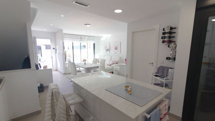 Image No.10-3 Bed Villa for sale