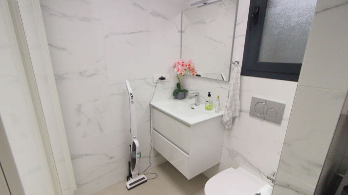 Image No.19-3 Bed Villa for sale