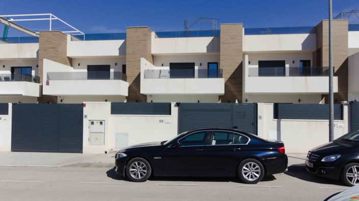 Image No.2-3 Bed Villa for sale