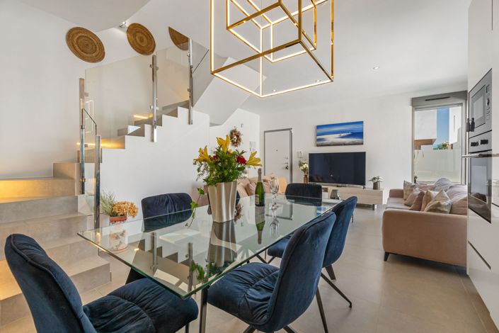 Image No.7-3 Bed Villa for sale