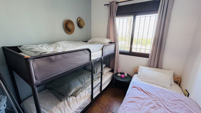 Image No.9-3 Bed Property for sale