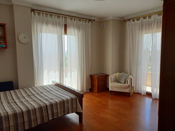 Image No.21-5 Bed Villa for sale