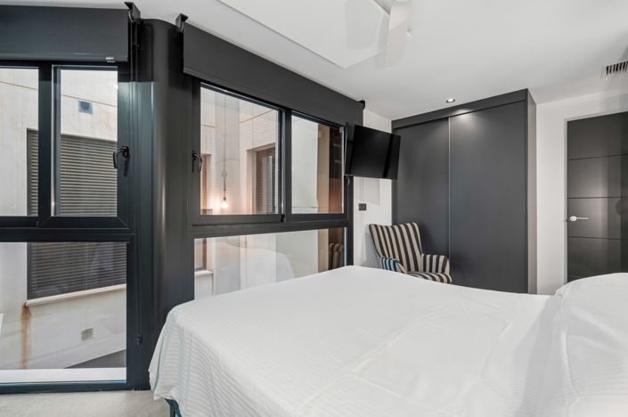 Image No.22-2 Bed Apartment for sale