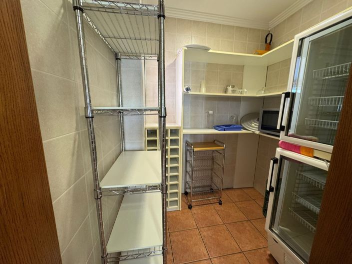 Image No.13-1 Bed Townhouse for sale