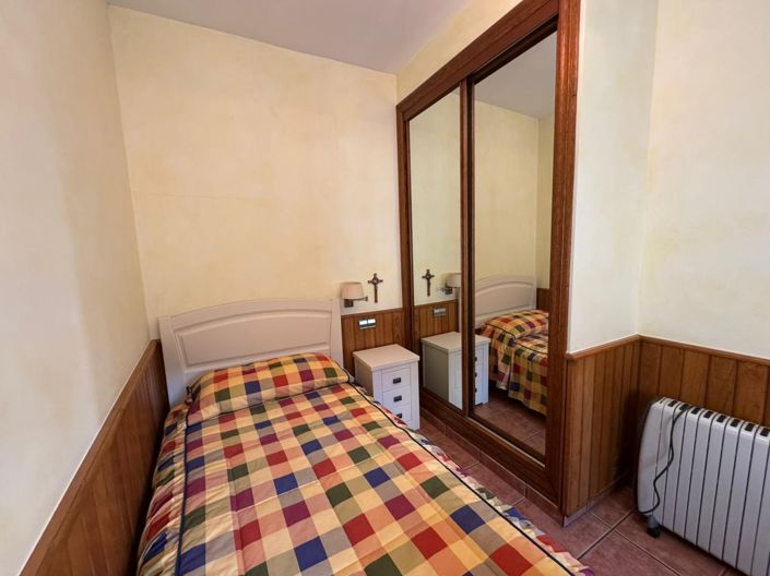 Image No.23-1 Bed Townhouse for sale