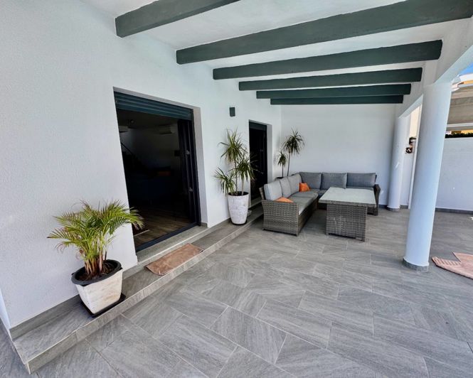 Image No.22-3 Bed Villa for sale