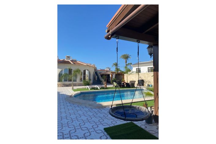 Image No.14-4 Bed Villa for sale