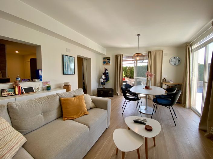 Image No.8-4 Bed Villa for sale