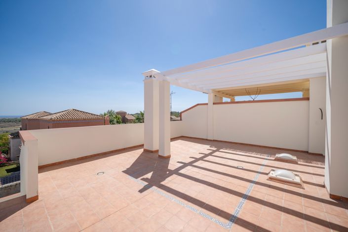 Image No.22-2 Bed Property for sale