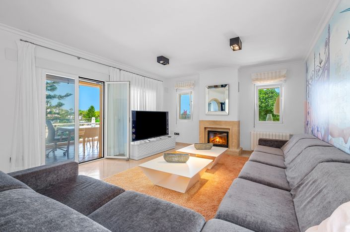 Image No.28-5 Bed Villa for sale