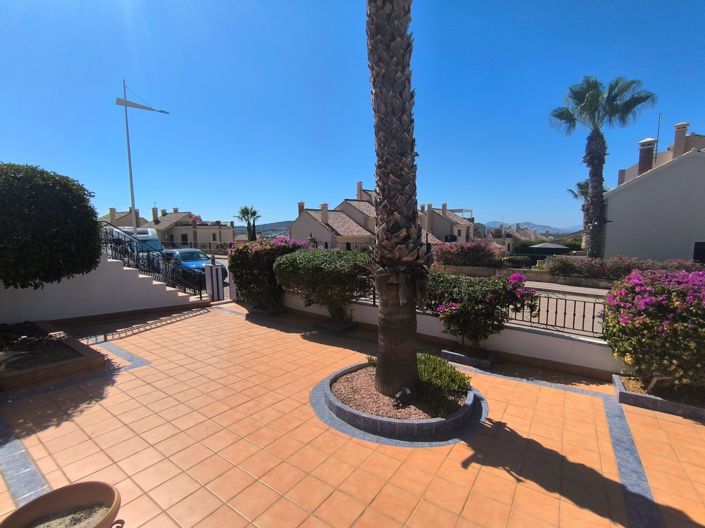 Image No.4-3 Bed Property for sale