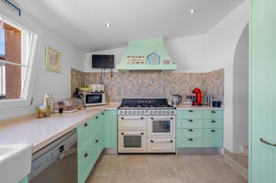 o1j56e1numihai1e1afq1eotbam51