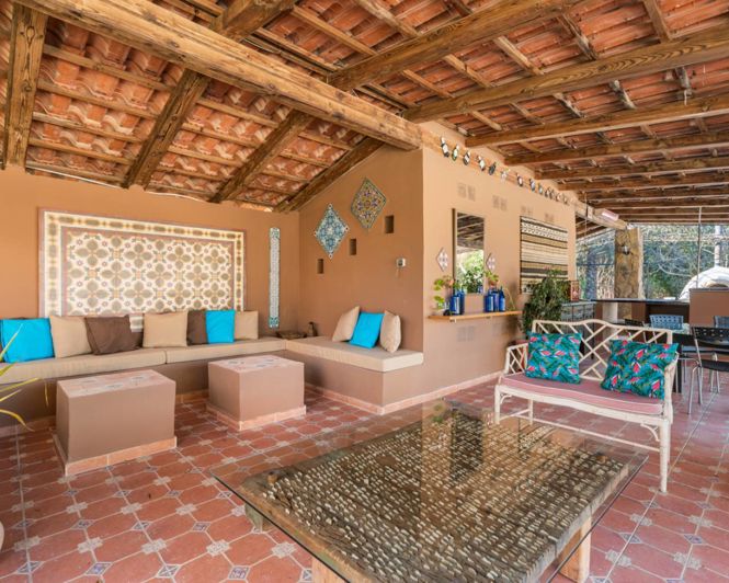 Image No.28-7 Bed Country Property for sale