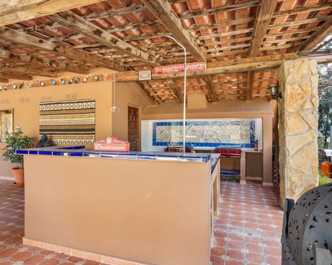 Image No.30-7 Bed Country Property for sale