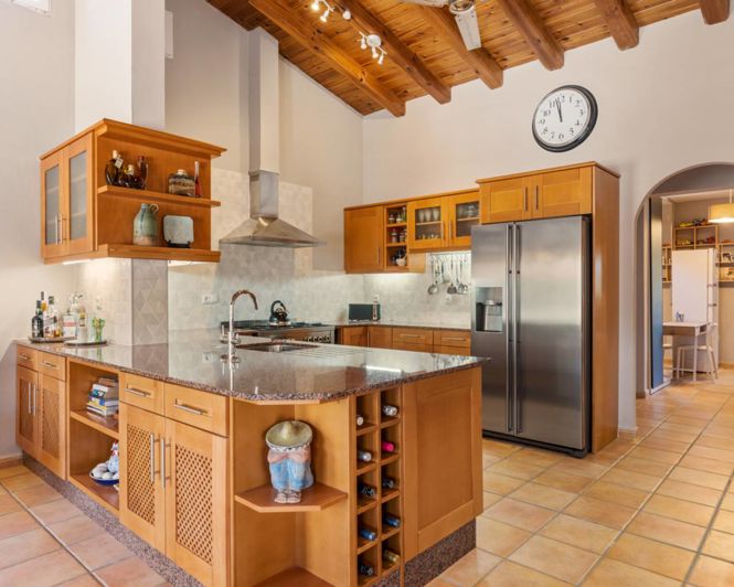 Image No.4-7 Bed Country Property for sale