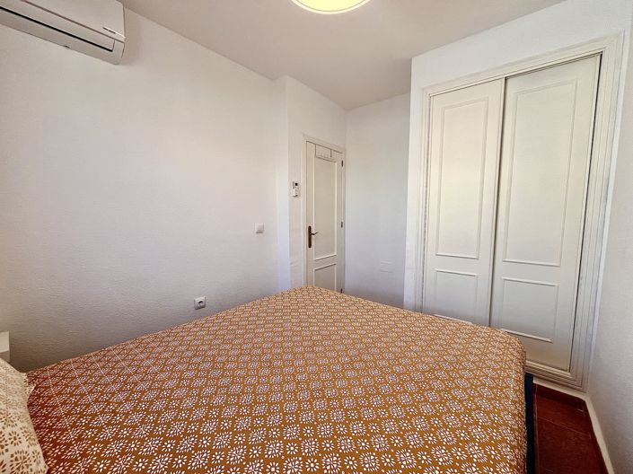 Image No.23-3 Bed Apartment for sale