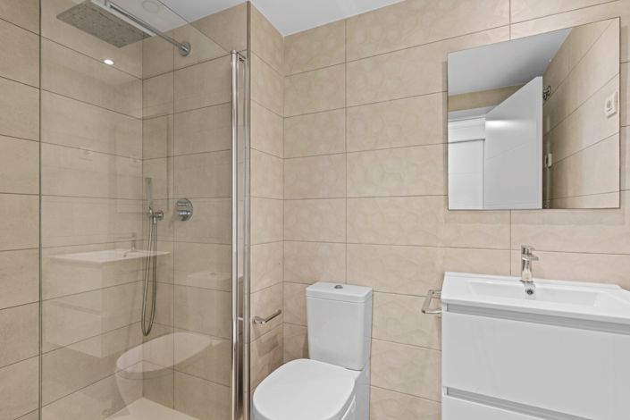 Image No.21-2 Bed Apartment for sale