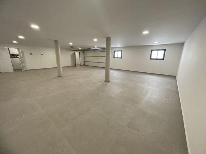 Image No.42-3 Bed Villa for sale