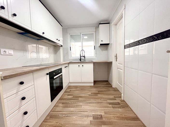 Image No.2-Appartement de 2 chambres à vendre à San Miguel de Salinas