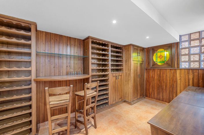 Image No.41-4 Bed Villa for sale