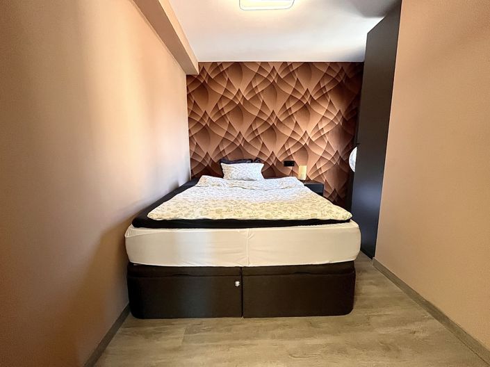 Image No.16-4 Bed Apartment for sale