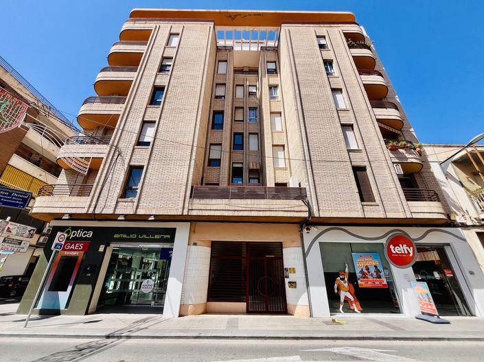 Image No.27-4 Bed Apartment for sale