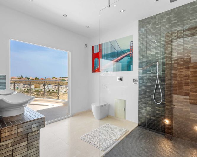 Image No.16-7 Bed Villa for sale