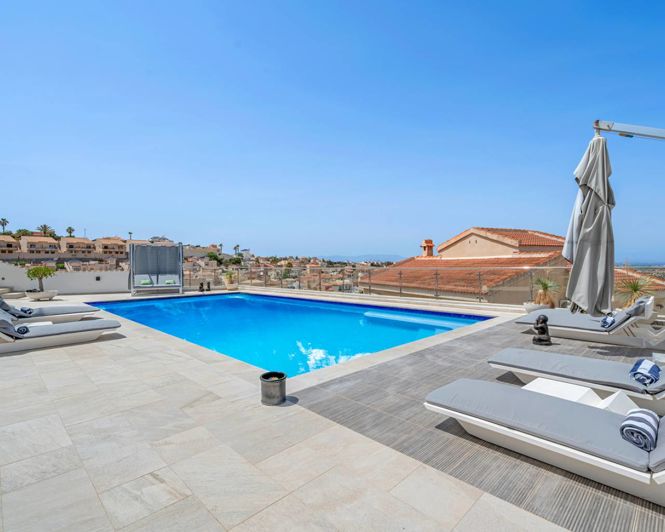 Image No.45-7 Bed Villa for sale