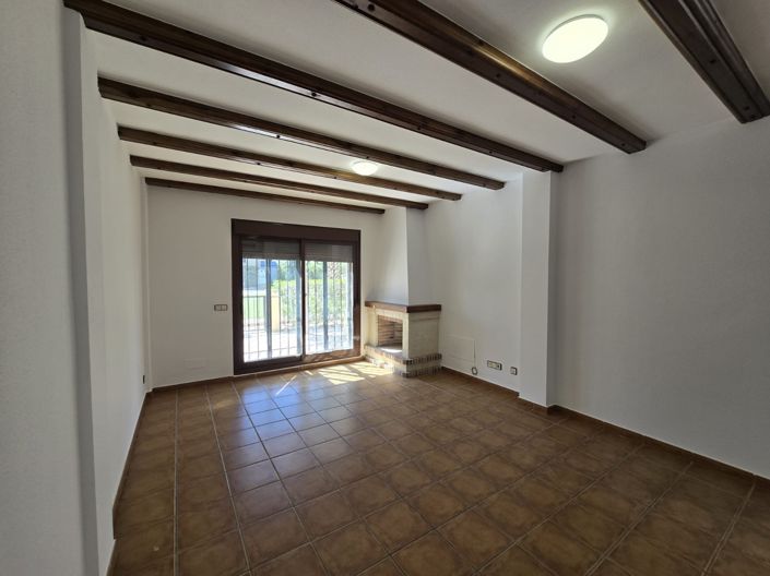 Image No.10-3 Bed Villa for sale