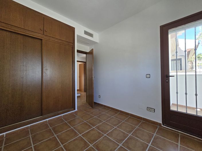 Image No.8-3 Bed Villa for sale