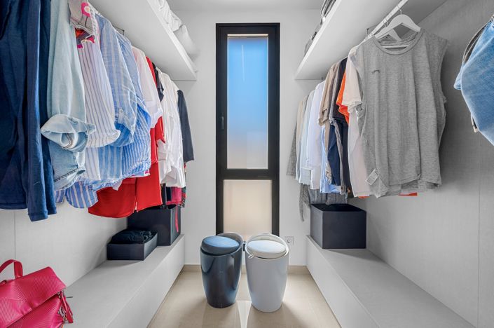 Image No.41-4 Bed Villa for sale