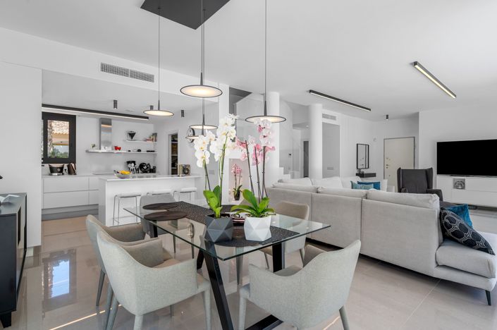 Image No.9-4 Bed Villa for sale