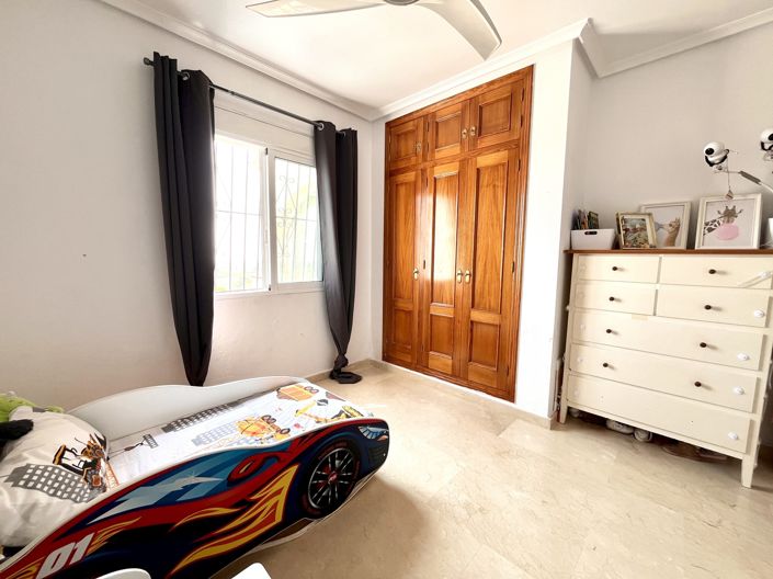 Image No.22-5 Bed Villa for sale