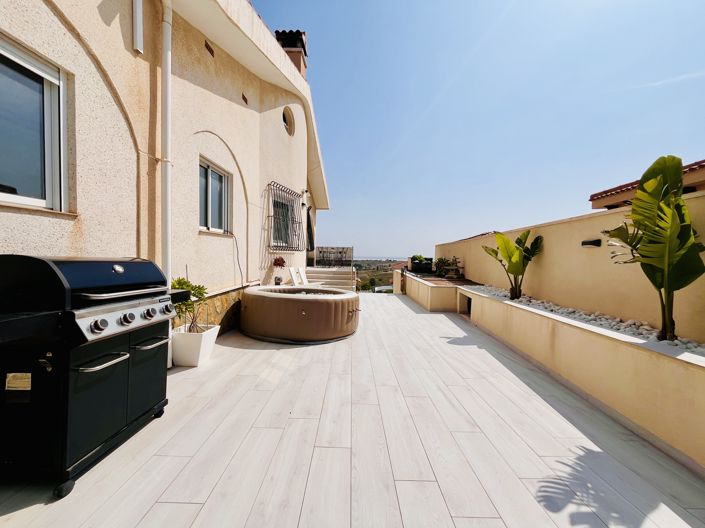 Image No.4-5 Bed Villa for sale