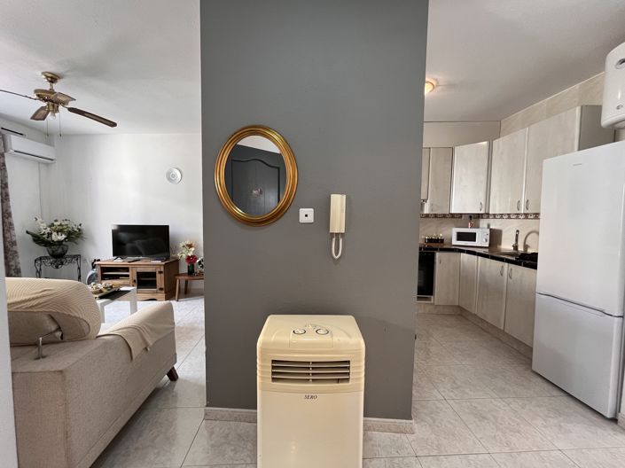 Image No.10-5 Bed Commercial for sale