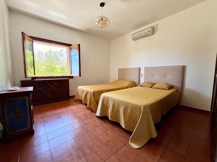 Image No.21-4 Bed Villa for sale