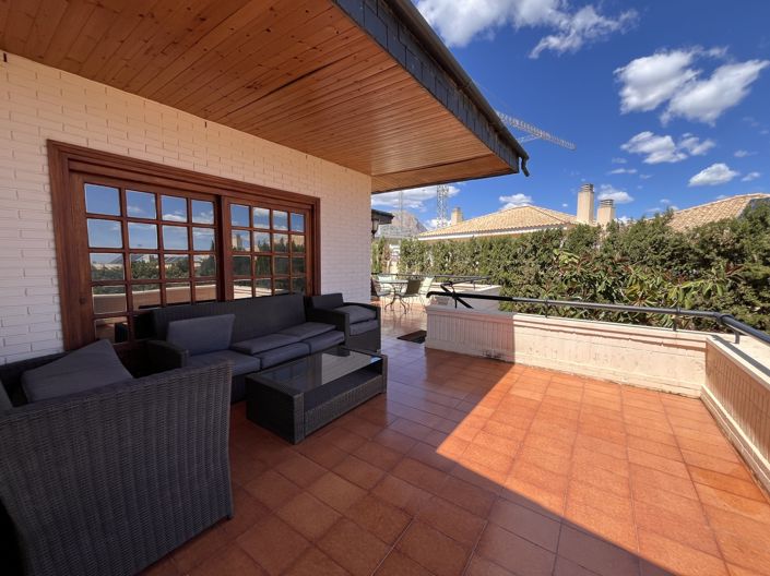 Image No.31-4 Bed Villa for sale