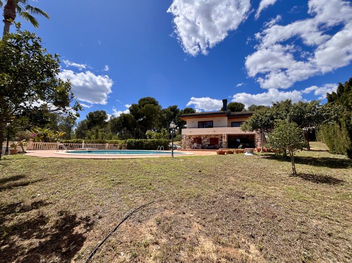 Image No.44-4 Bed Villa for sale