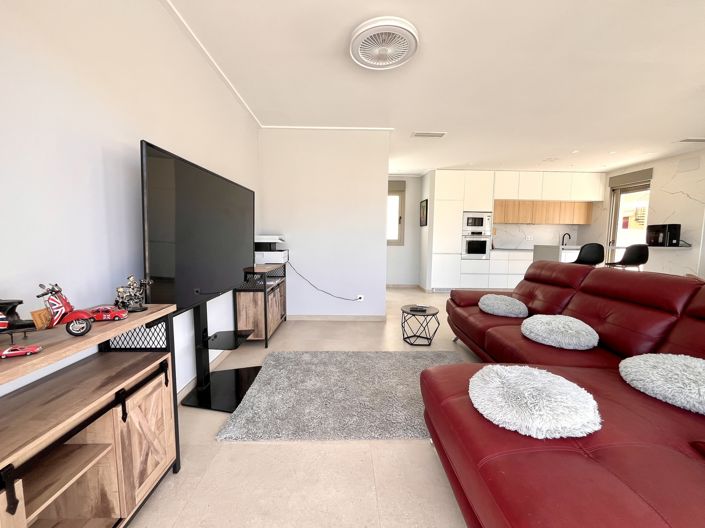 Image No.10-2 Bed Apartment for sale