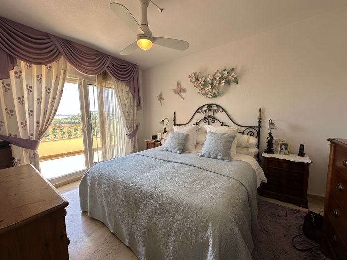 Image No.20-5 Bed Villa for sale