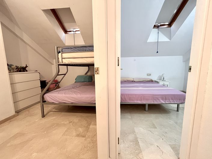 Image No.23-3 Bed Apartment for sale