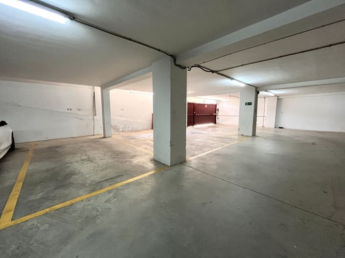 Image No.33-3 Bed Apartment for sale